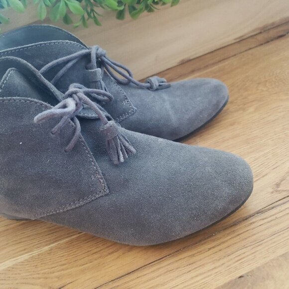 Crown Vintage Gray Suede Boots - Picture 3 of 6